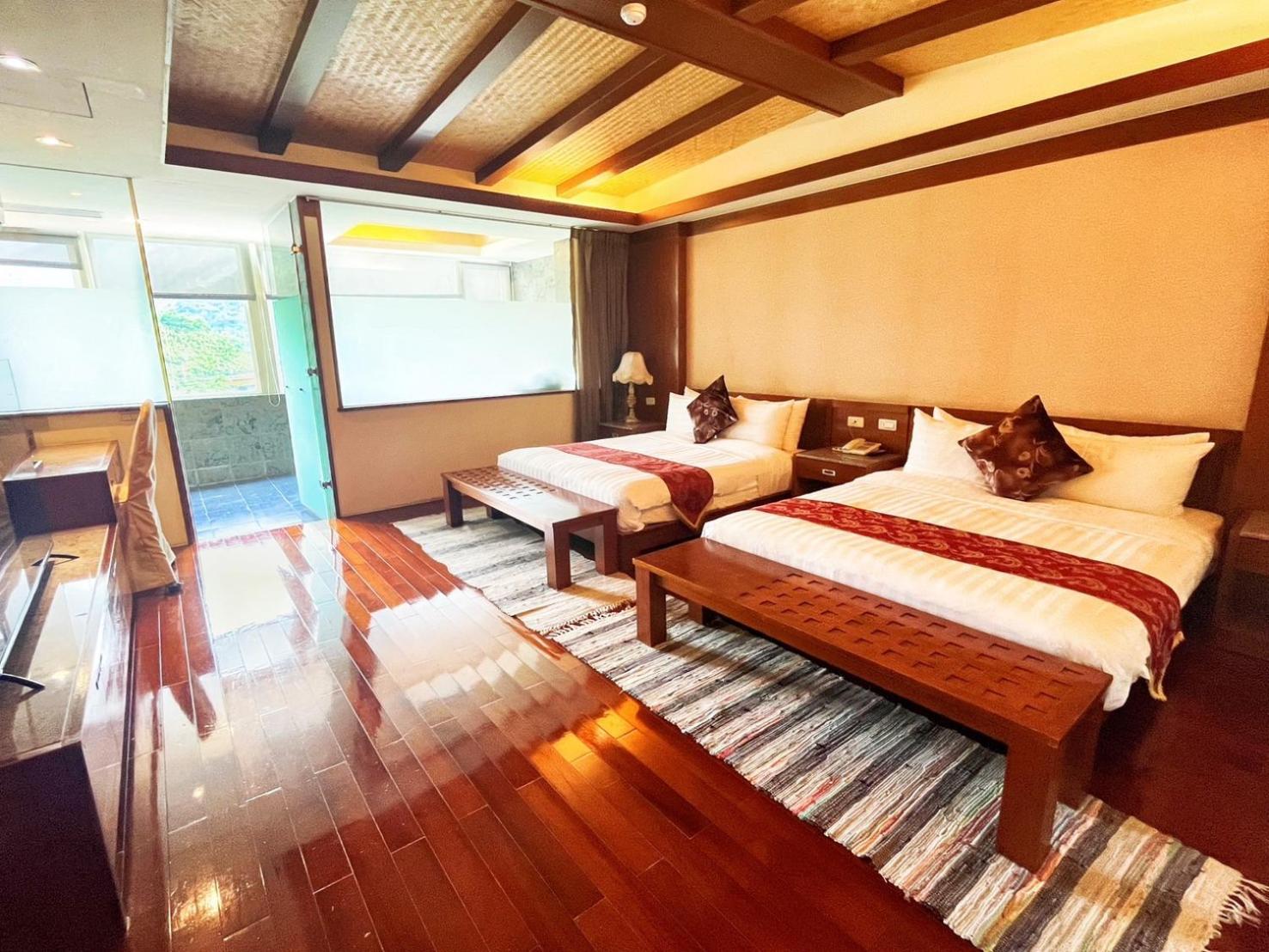 Dongpo Ti Lun Hotel Xinyi Екстер'єр фото