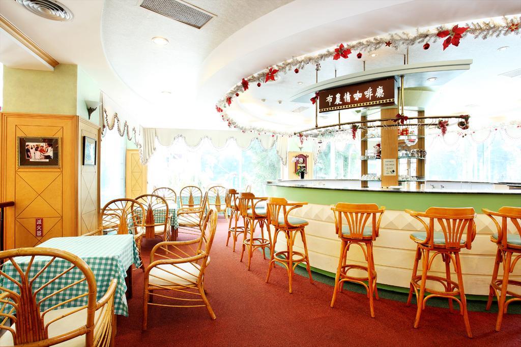 Dongpo Ti Lun Hotel Xinyi Екстер'єр фото